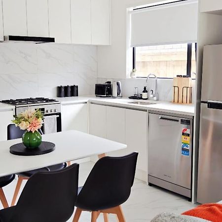 Вилла Modern & Cozy New Build Retreat Гамильтон Экстерьер фото